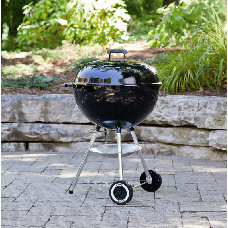Weber 22" Kettle Charcoal Grill & Reviews Wayfair Canada